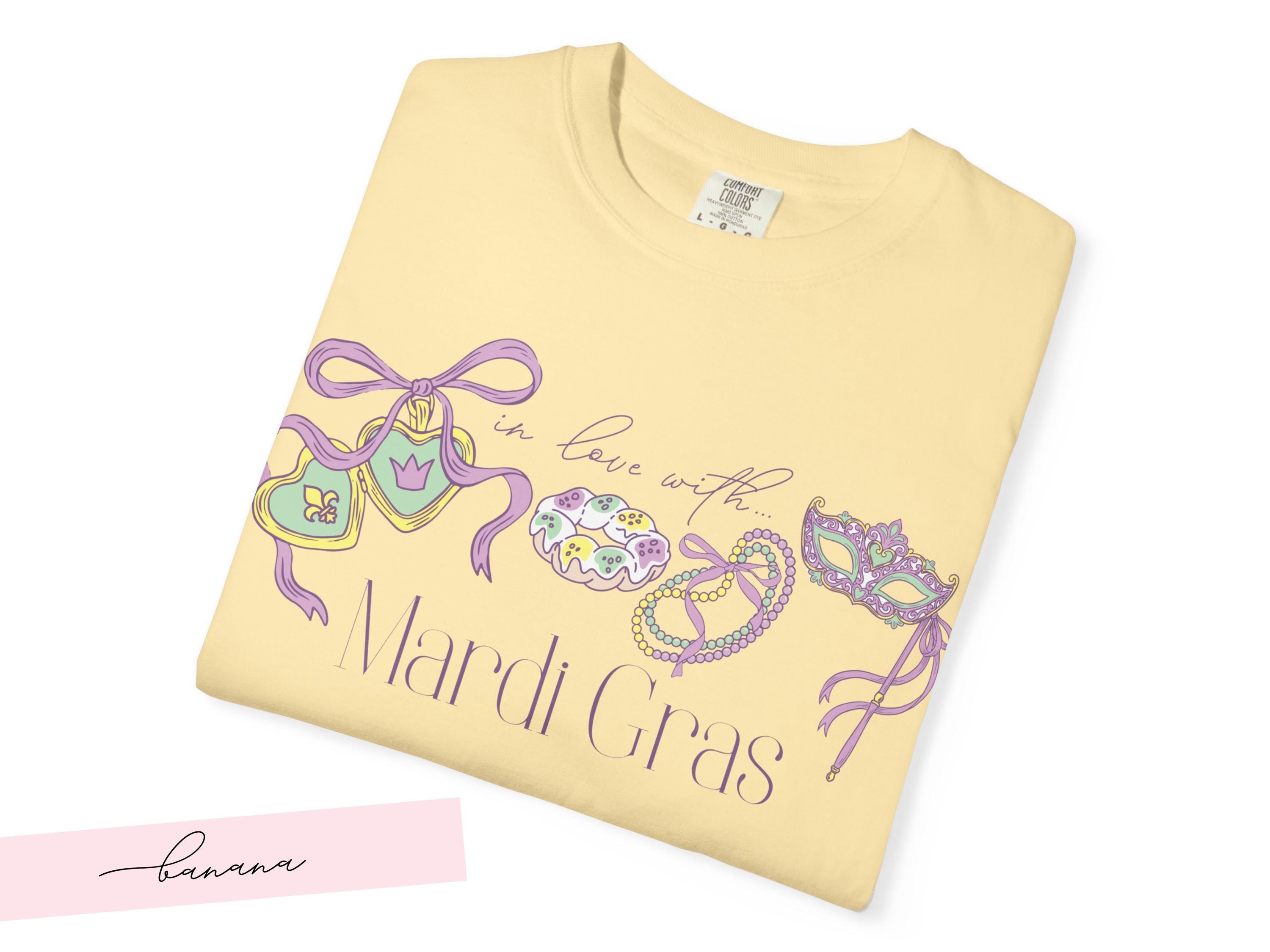 In Love with Mardi Gras Shirt Coquette Carnival Tee Pink Top New Orleans Valentine Outfit Gift for Her NOLA Tshirt Parade Day Present Idea