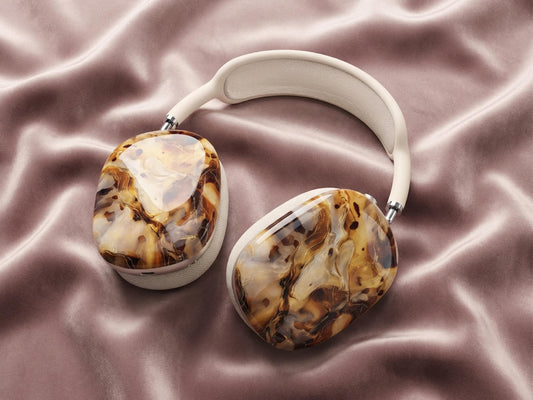 Adrienne - Tortoise Shell AirPod Max Cover
